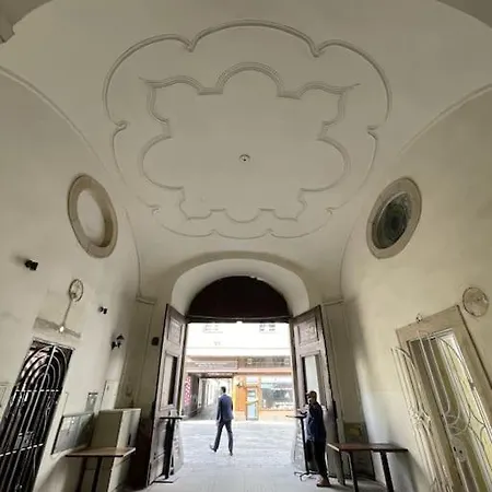 Апартаменты Mona In The Palace !